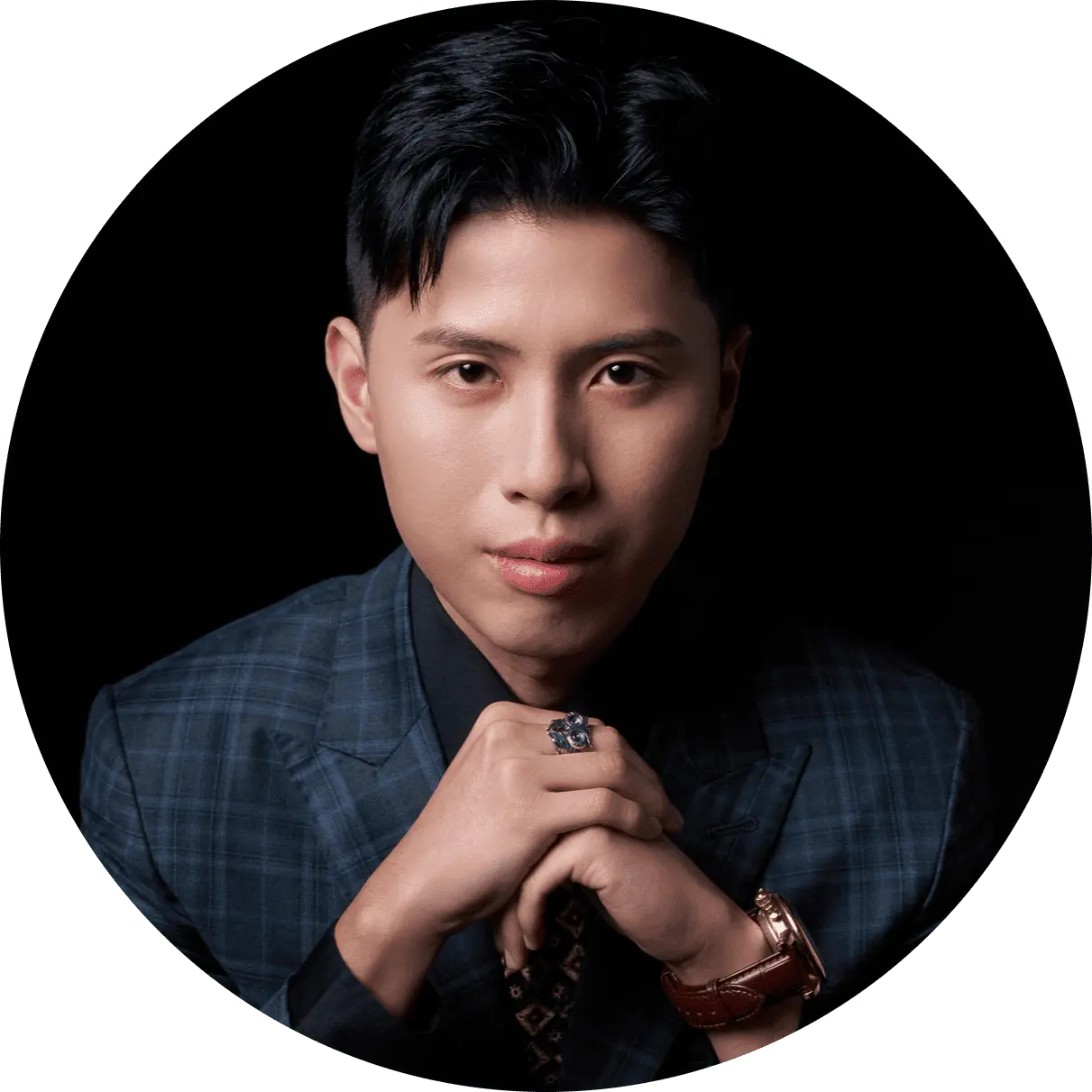 施定男（村長）
